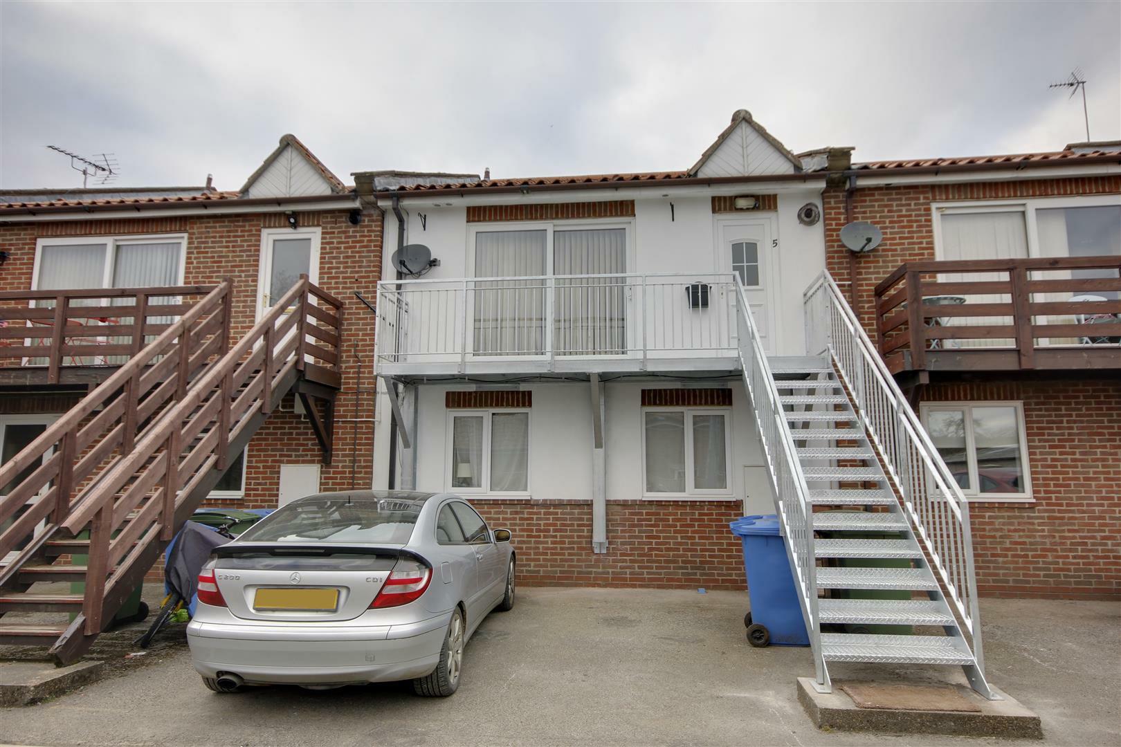 Matthew Limb Property for sale in West Hull